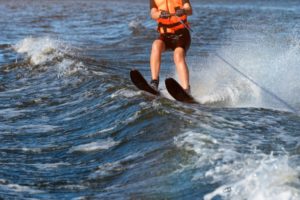 wakeboarding vs water skiing